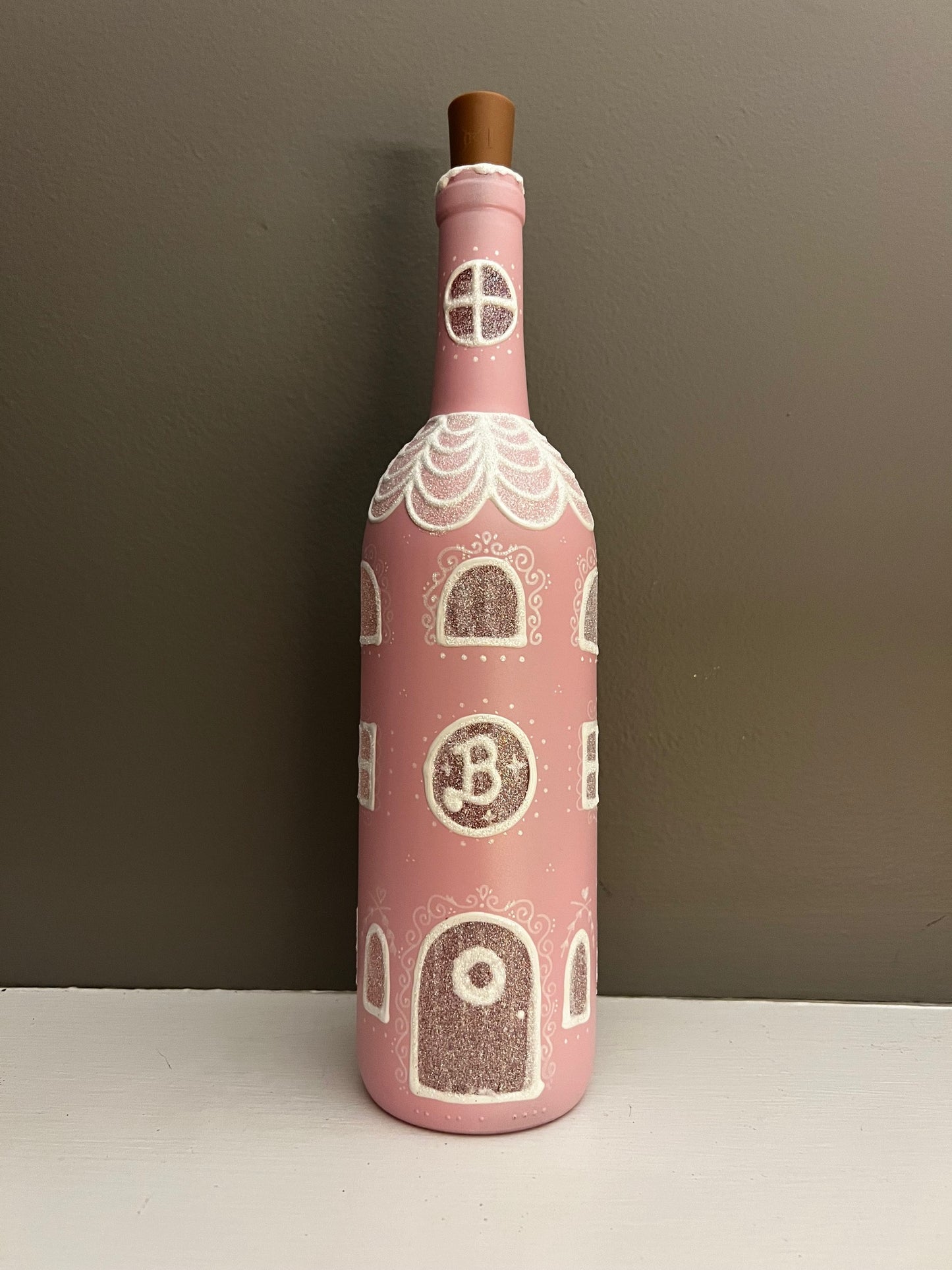 Wine Pink Gingerbread Lantern