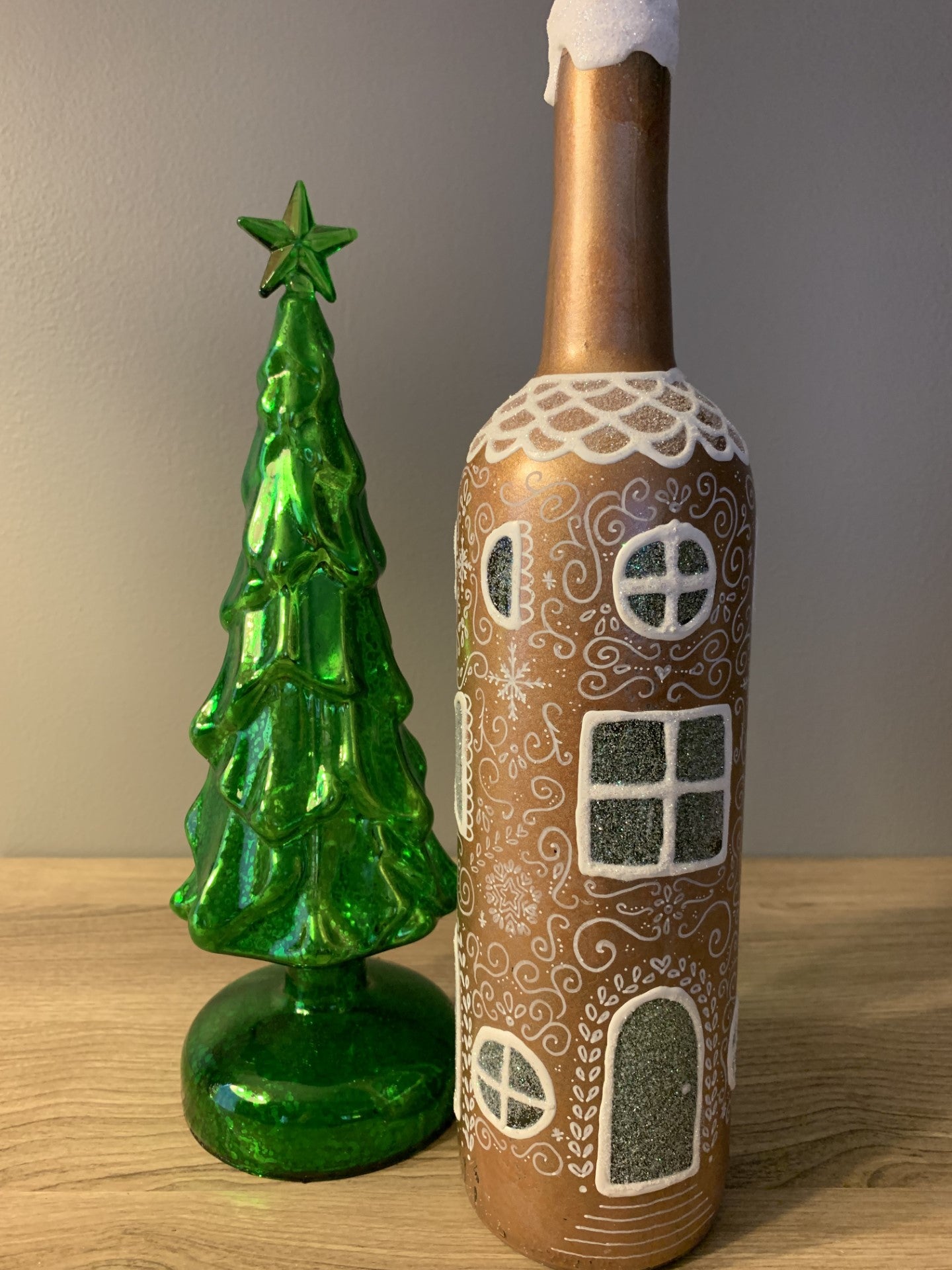 Wine Gingerbread Lantern